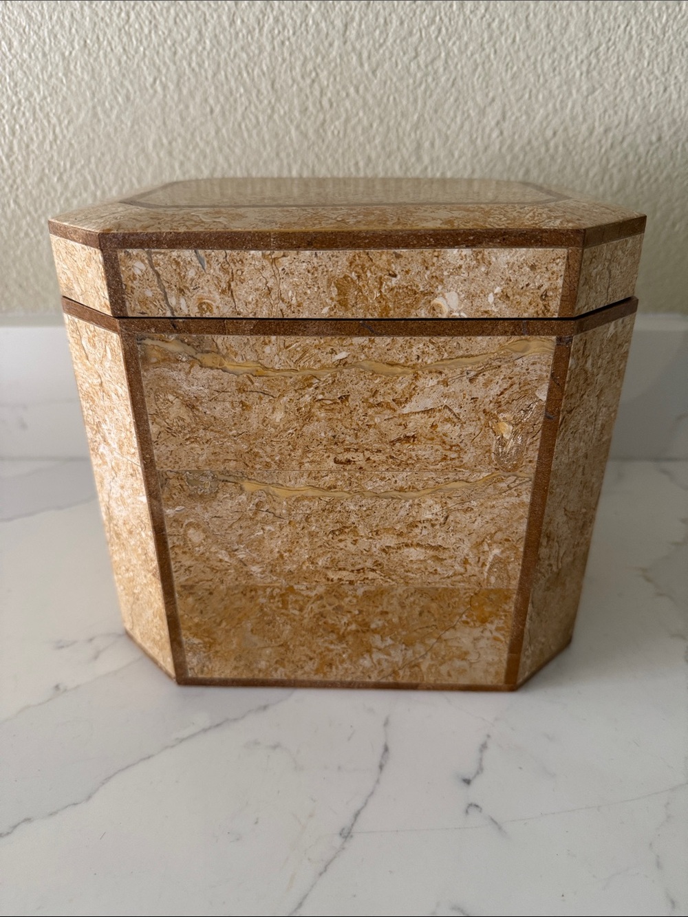 Vintage 80’s or 90’s Bloomingdale's Tessellated Stone Keepsake Box with Lid
